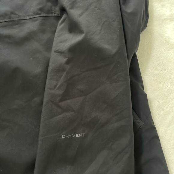The North Face Black men’s Outdoor Jacket - Picture 3 of 11